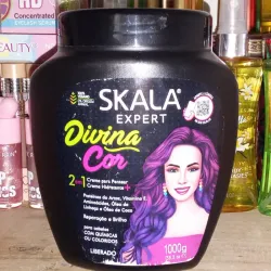 Mascarilla capilar Divina Cor de la marca SKALA 2 en 1 ✨