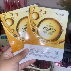 Mascarilla facial en formato de velo de VITAMINA C de la marca FAYANKOU