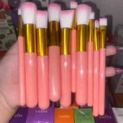 Paquete de 10 brochas grandes de maquillaje