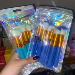 Paquete de 9 brochas grandes de maquillaje