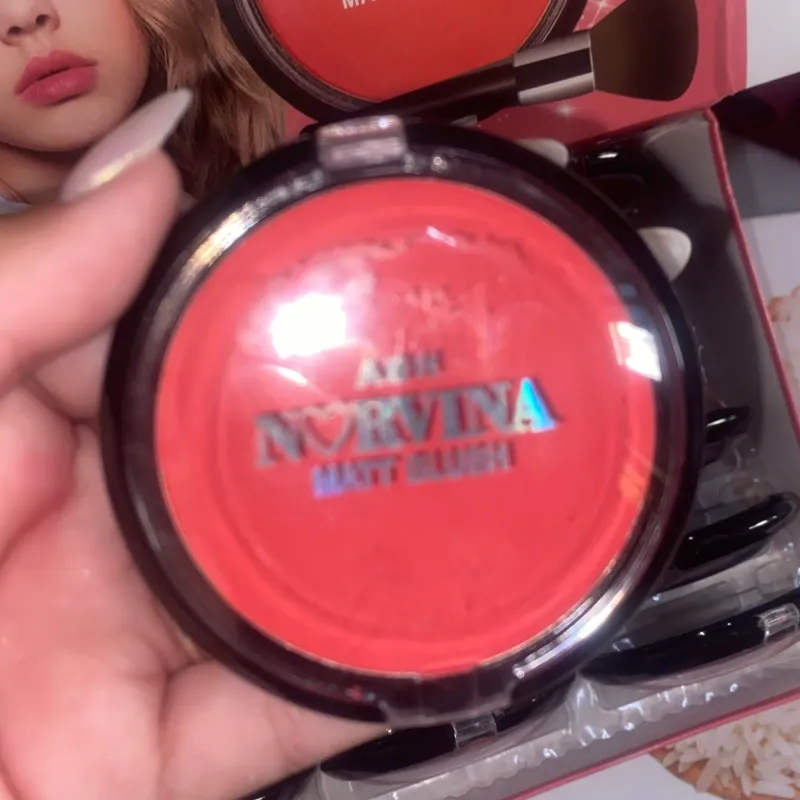 Rubor NORVINA en polvo compacto