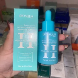 Sérum facial de ÁCIDO HIALURÓNICO de la marca BIOAQUA