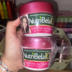 Tratamiento capilar con KERATINA NATURAL y más de 10 ingredientes ideal para la suavidad y el desenredo del pelo de la marca NUTRIBELA