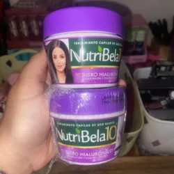 Tratamiento capilar con SUERO de ÁCIDO HIALURÓNICO y más de 10 ingredientes ideal para controlar el frizz e hidratar el cabello de la marca NUTRIBELA
