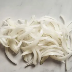 Agrego de cebolla blanca