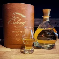 Ron Cubay -Extra Viejo- 700ml.