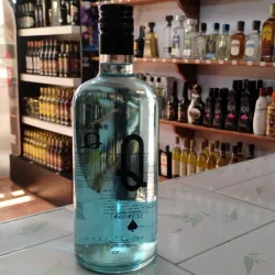 Gin Q Blue -Destilled Gin- 700ml. 