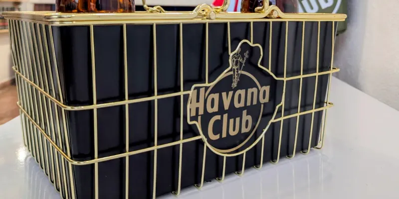 Hielera Havana Club