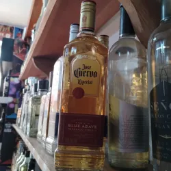 Tequila José Cuervo Especial -Reposado Tequila- 1L.