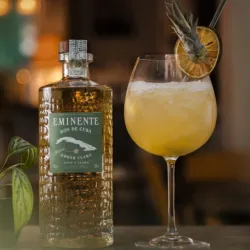 Ron Eminente -Ámbar Claro- 700ml. 