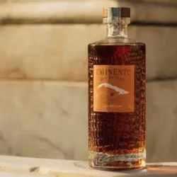 Ron Eminente -Gran Reserva 10 Años- "segunda edición" 700ml.