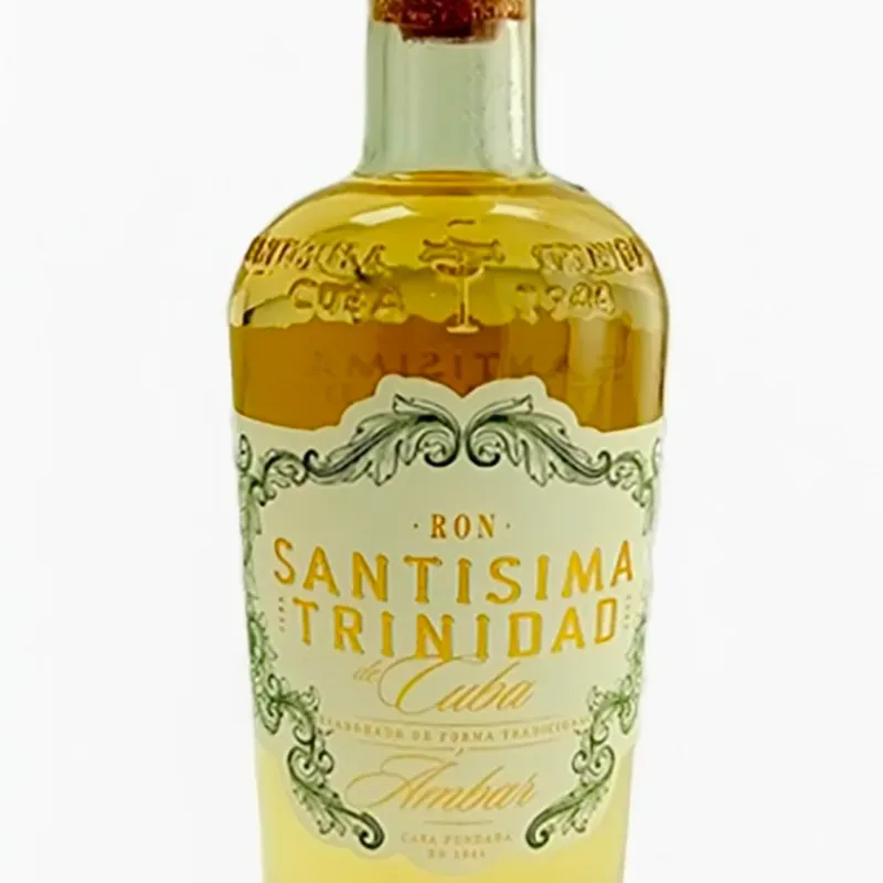 Ron Santísima Trinidad Ámbar 