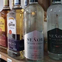 Tequila Señor de los Cielos -Reposado Cristalino- 700ml. 