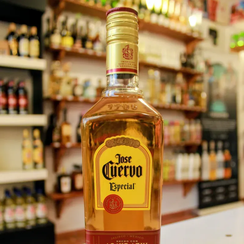 Tequila José Cuervo especial reposado