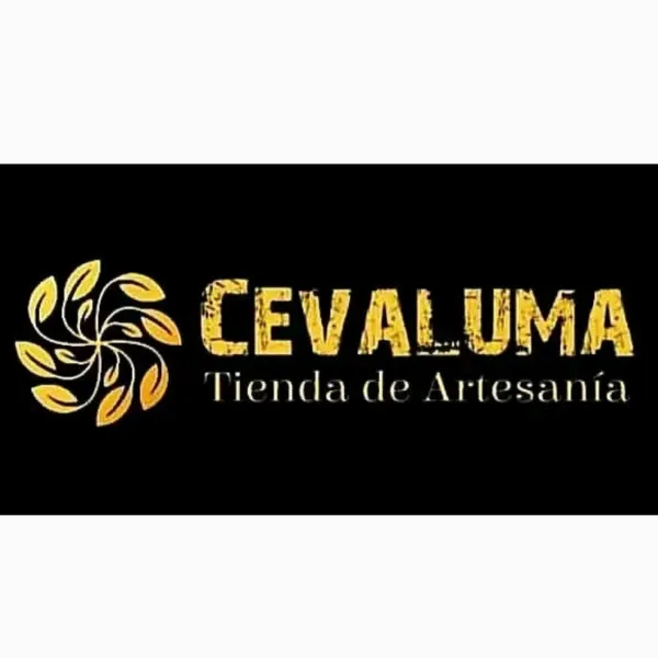 Somos una tienda de artesanía y decoración, con diversidad de artículos utilitarios y decorativos para su hogar.Contamos con una tienda física y servicio de mensajeria.