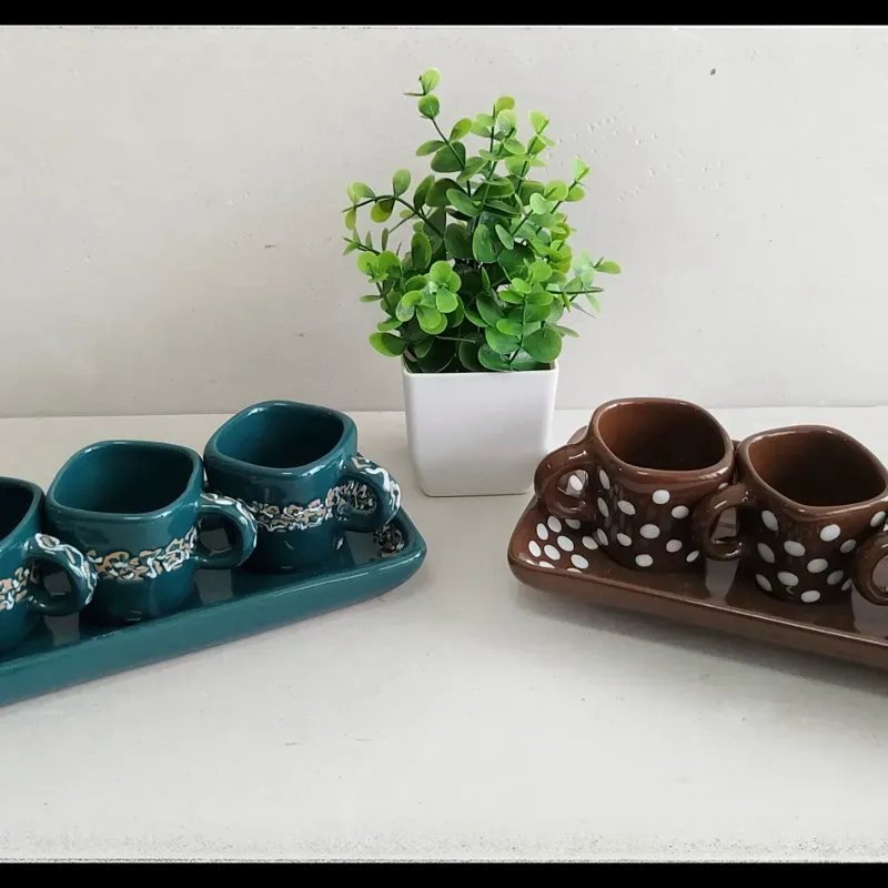 Set bandeja + 4 tazas 