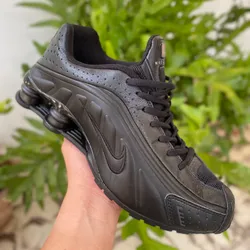 Nike Shox r4