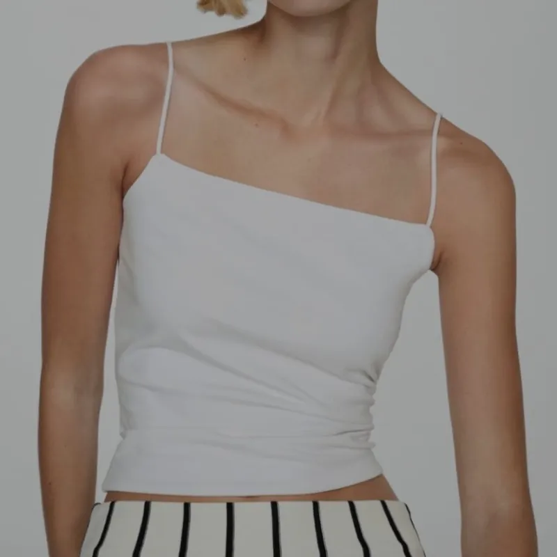 Blusa Blanca de Tirantes
