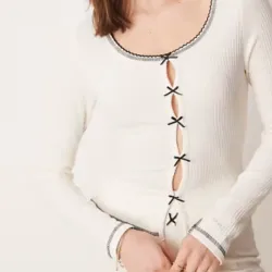 Abrigo de lazos Asos 