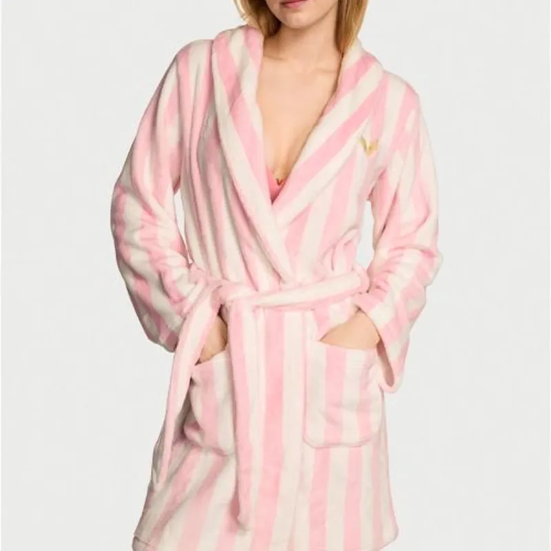 Albornoz VS rosa y blanco