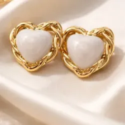 Aretes dorados
