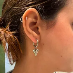 Argollitas con dije de corazón