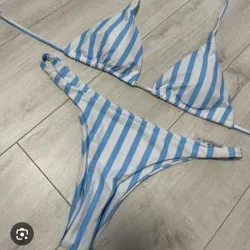 Bikini de rayas