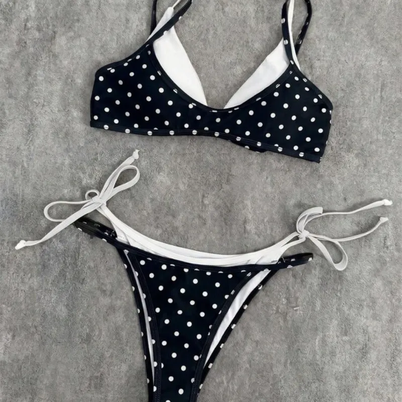 Bikini de lunares