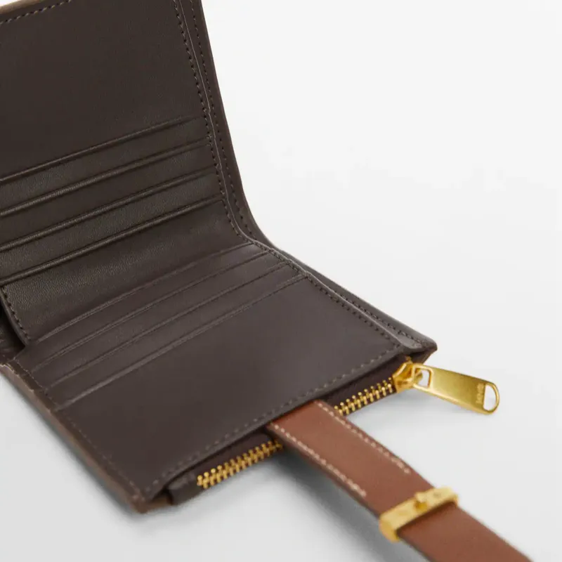 Billetera Mango estampado logo