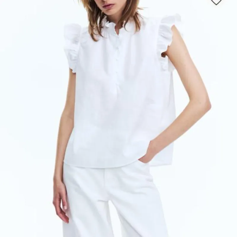 Blusa blanca de mujer 