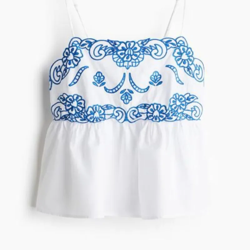 Blusa de tirantes con tejido azul 
