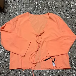 Blusa naranja de shein 