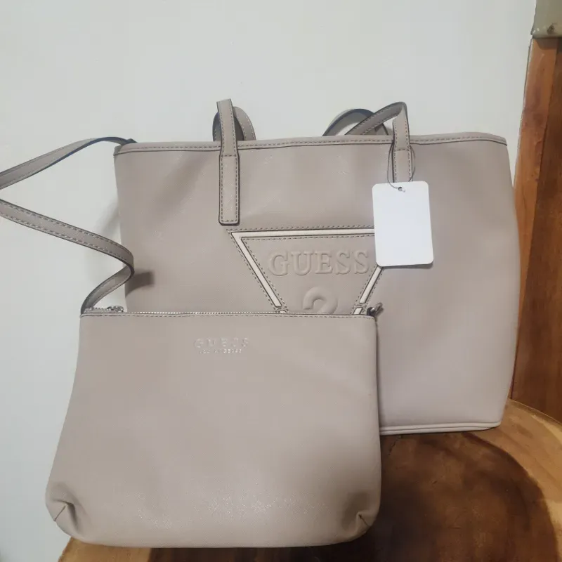 Bolso GUESS 