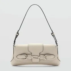 Bolso Mango detalle hebillas