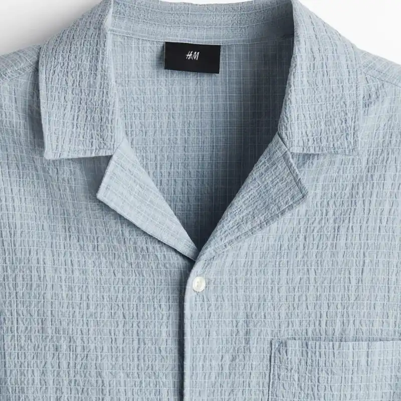 Camisa Azul De Mangas Cortas