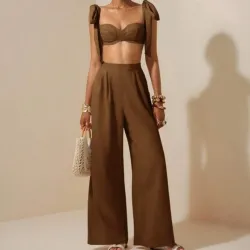 Conjunto marrón