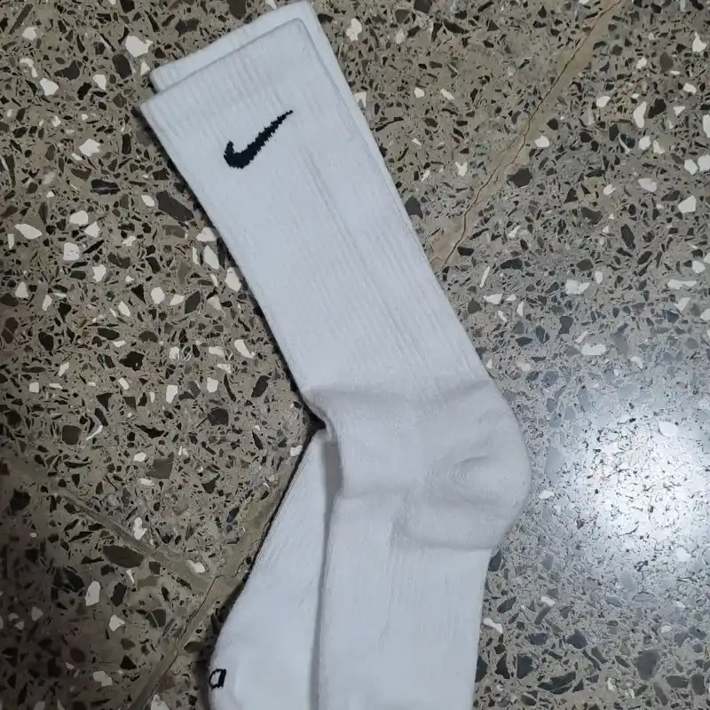 Medias blancas Nike