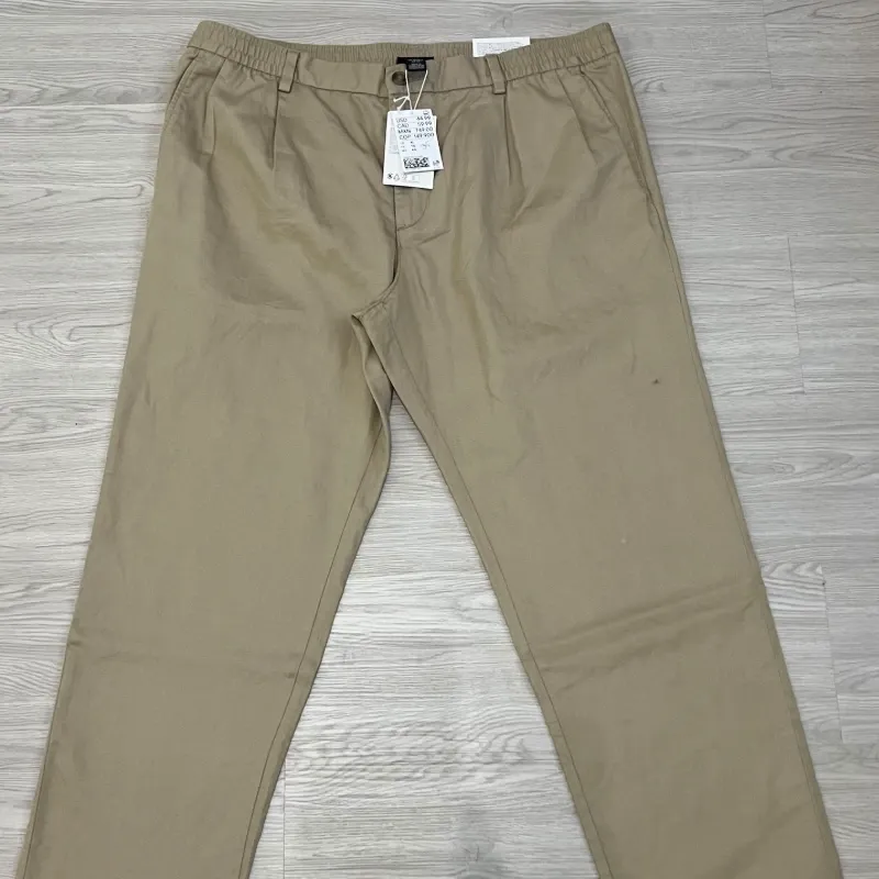 Pantalón beige