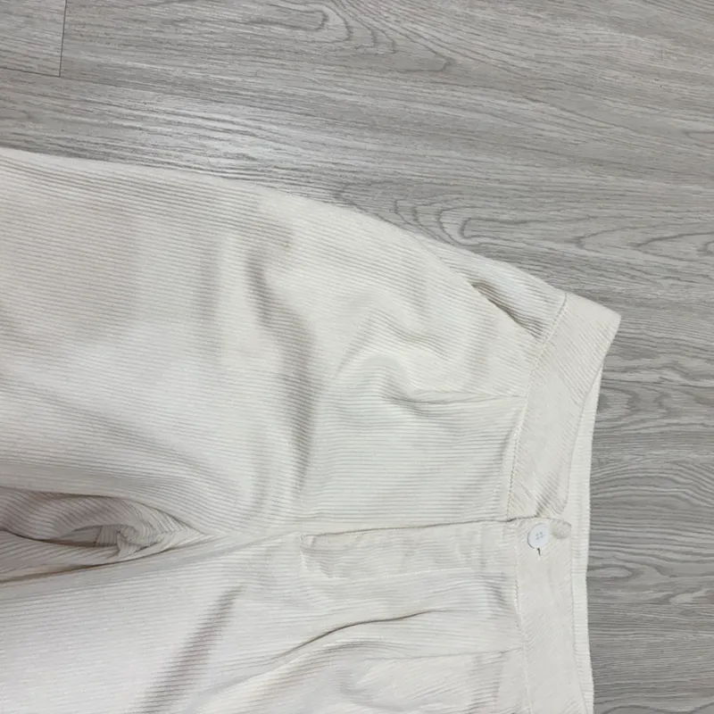 pantalón blanco tela gruesa