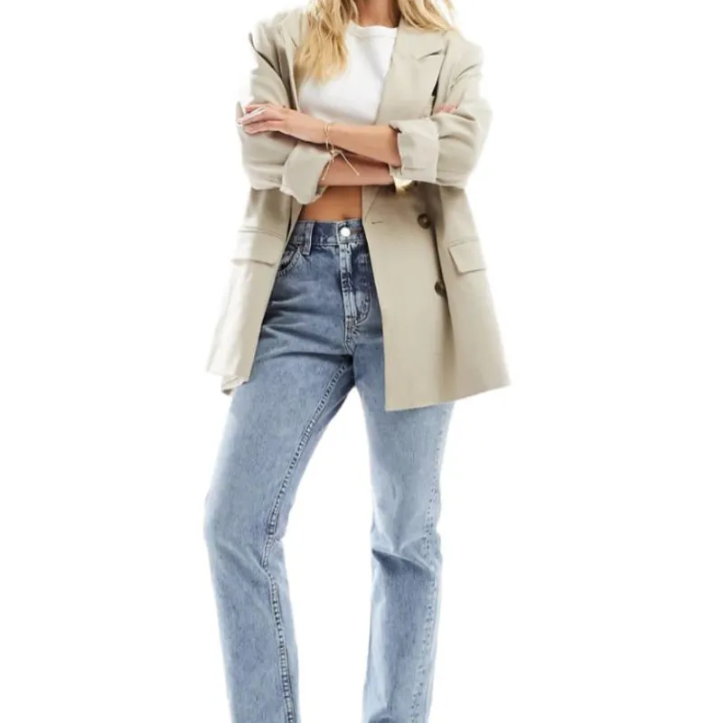 Pantalón corte recto 