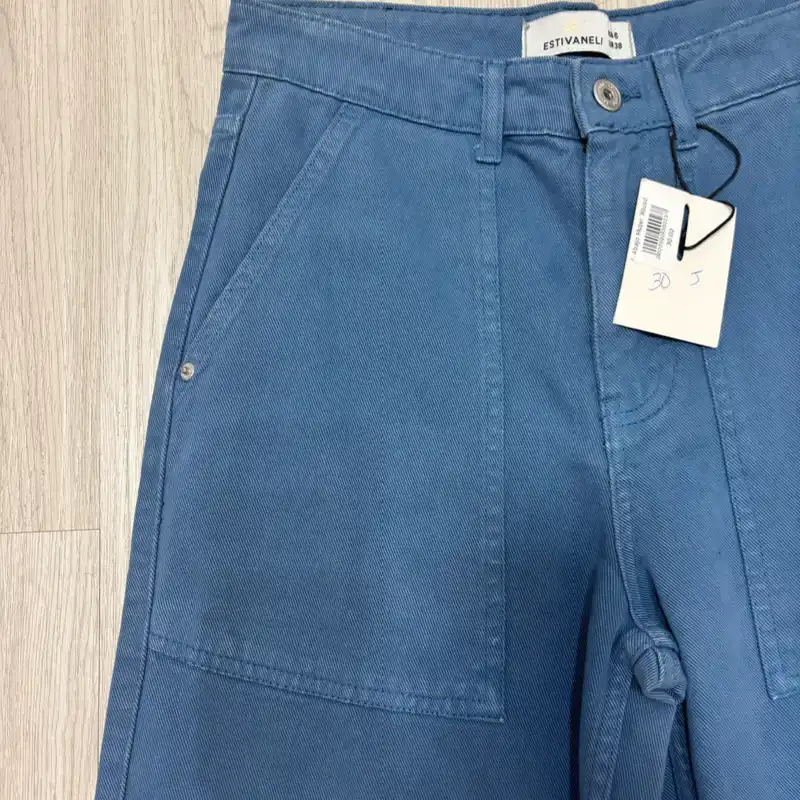 Pantalón de mezclilla de mujer 