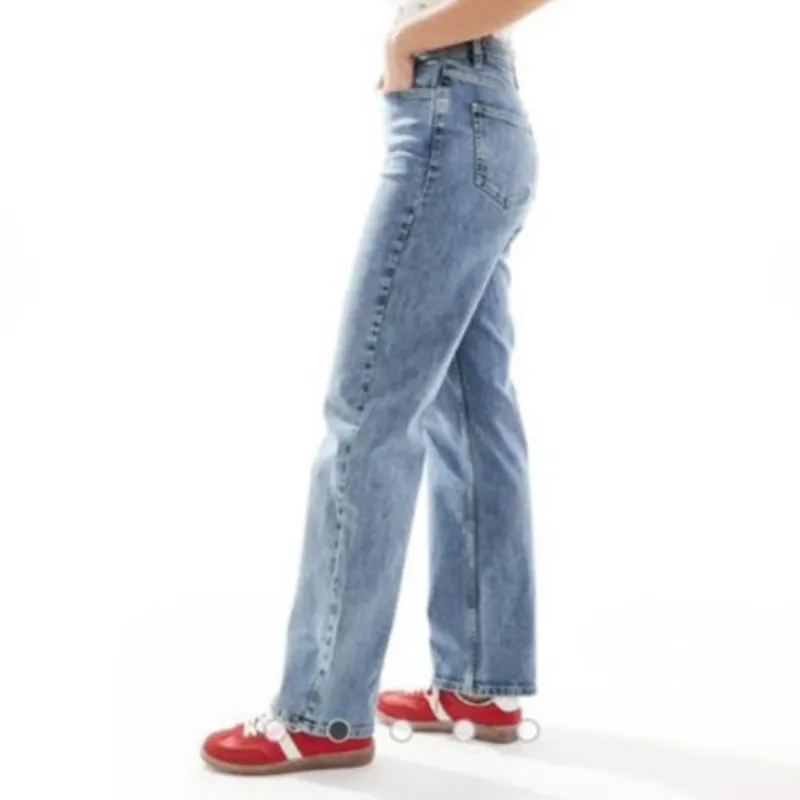 Pantalón de mezclilla