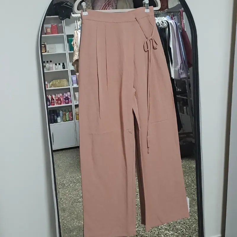 Pantaloneta mamey Asos