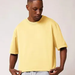 Pullover amarillo mantequilla