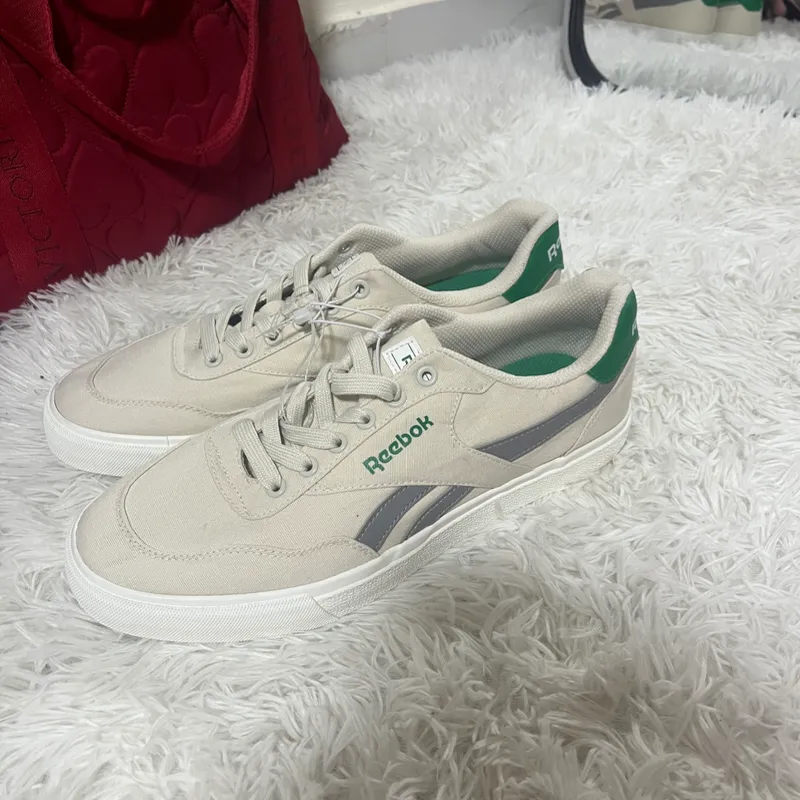 Reebok 