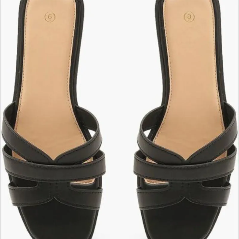 Sandalias