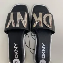 Sandalias DKNY