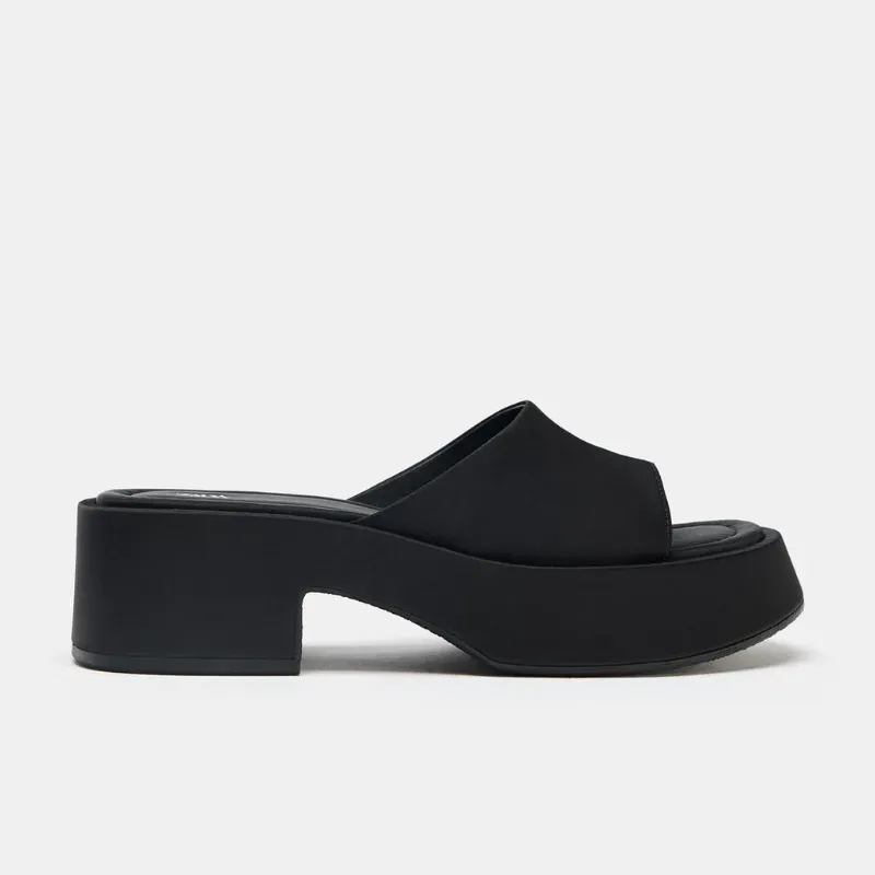 Sandalias satinadas ZARA