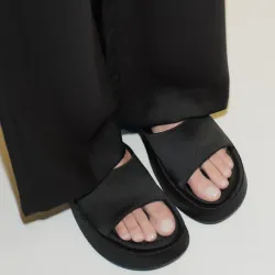 Sandalias satinadas ZARA