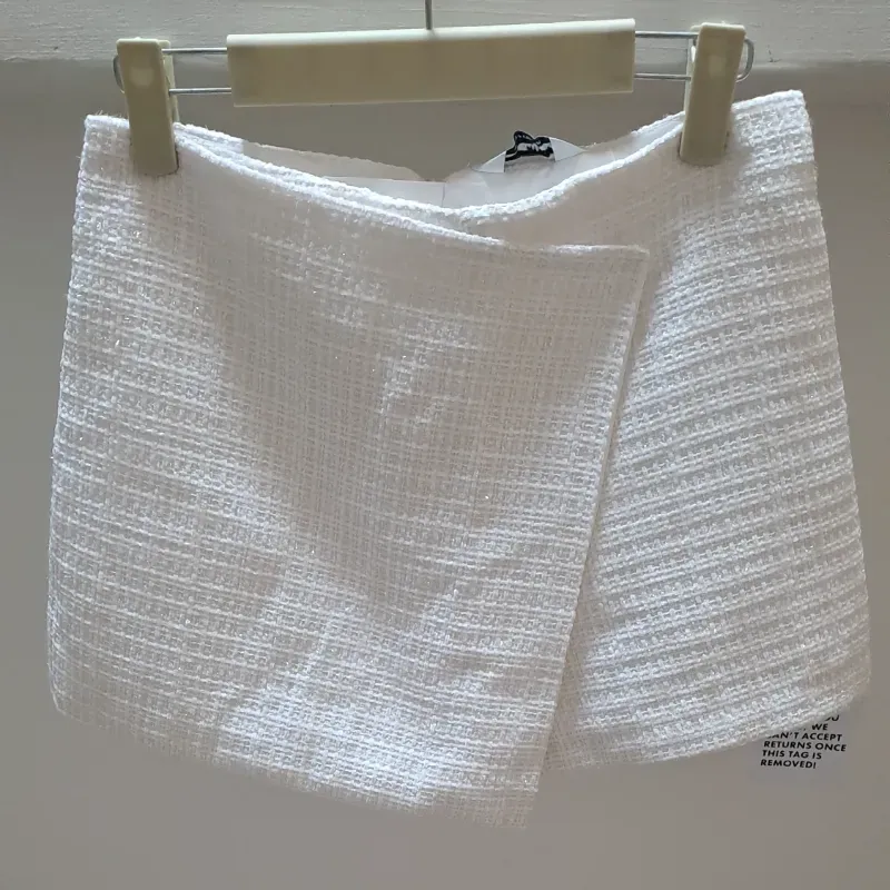 Saya short blanca Asos